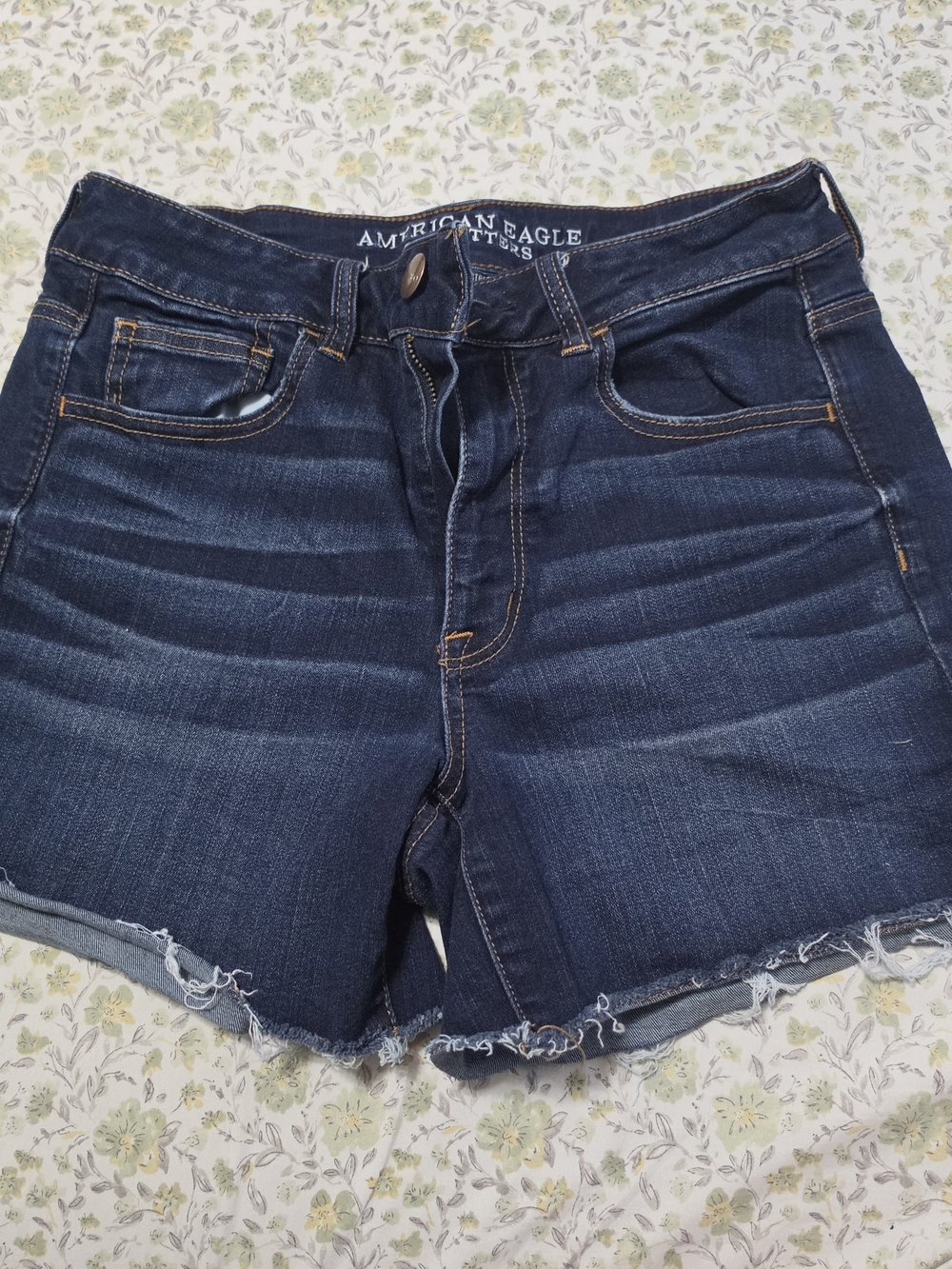 American Eagle Outfitters Hi-Rise Shortie Dark Indigo